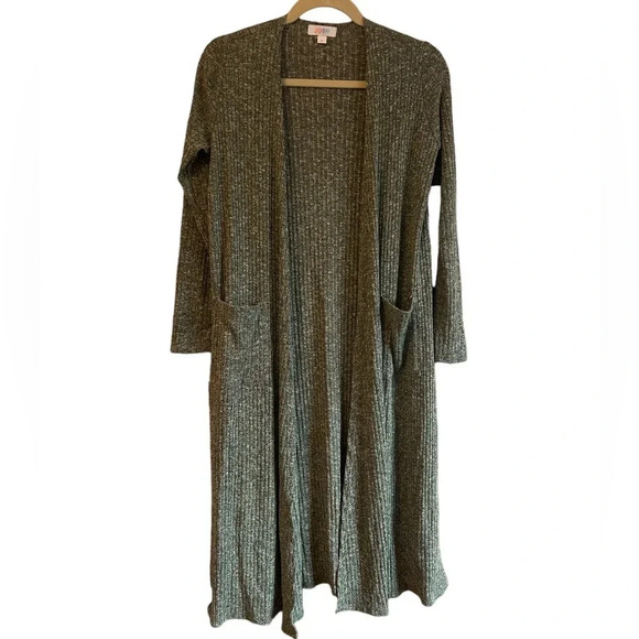 NWT LULAROE OLIVE GREEN SARAH DUSTER CARDIGAN - Picture 1 of 5